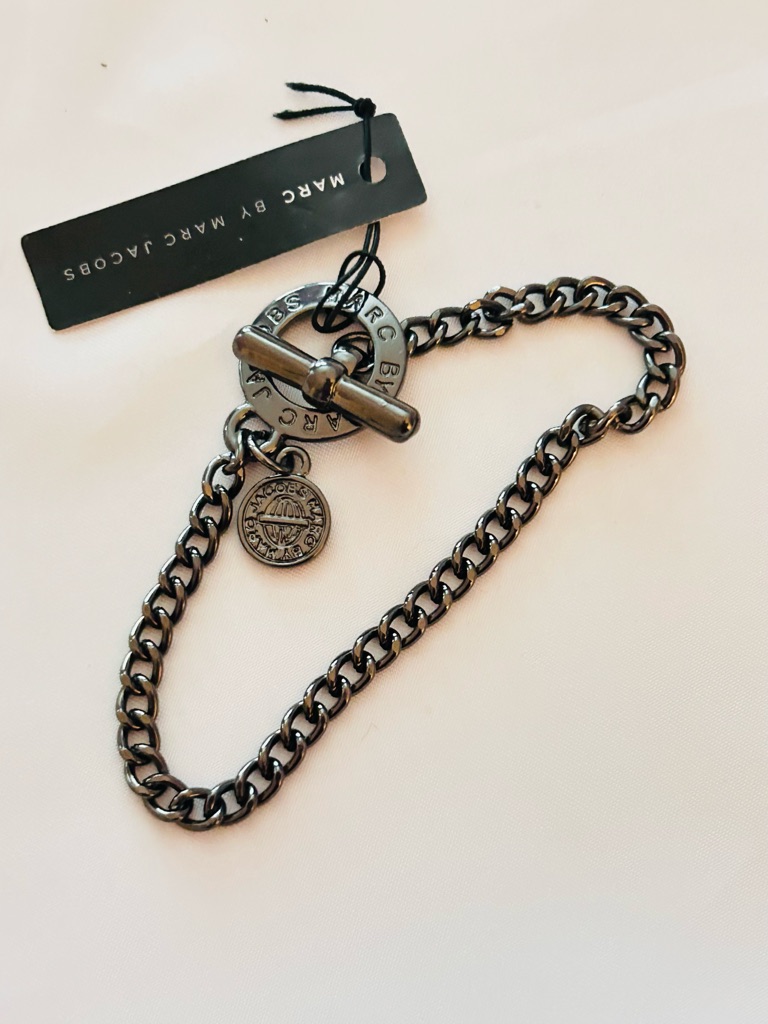 Marc Jacobs Gunmetal Charm Bracelet 78$
